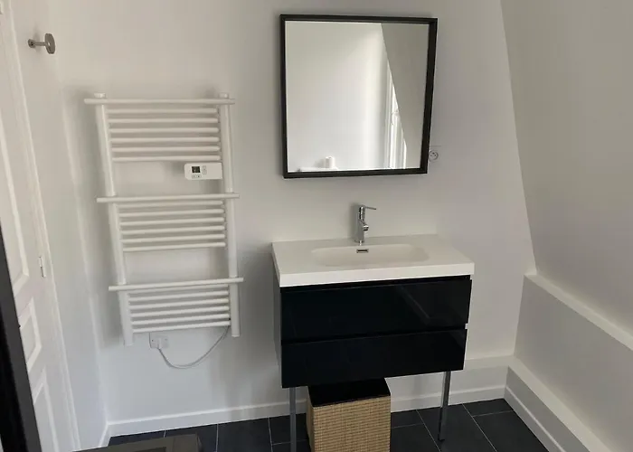 Centre à 50m De La - Ancv Accepté